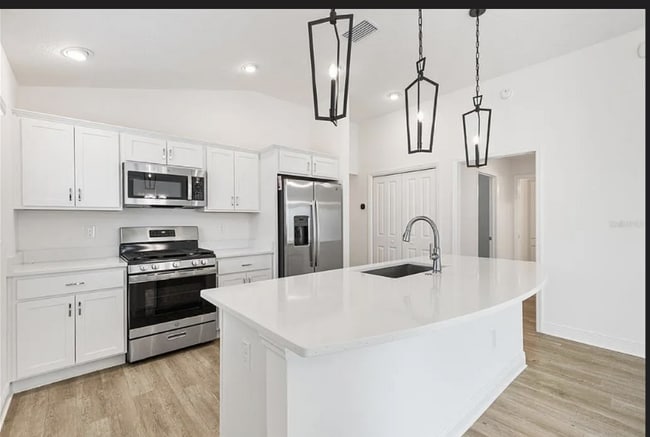 Photo - 6986 Elaine Ct