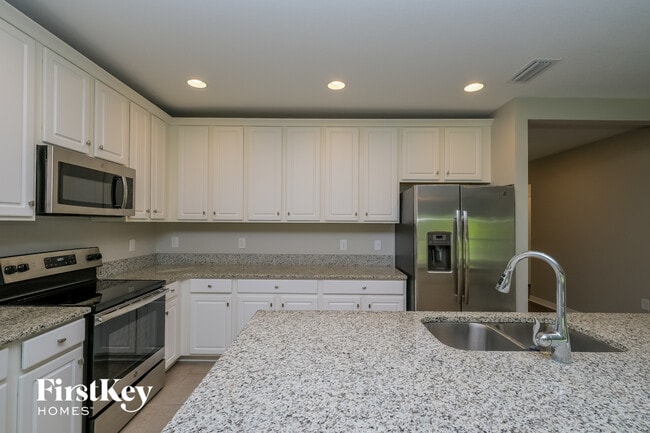 Photo - 18750 Alfaro Loop