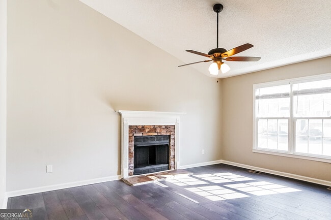 Photo - 43 Westminster Dr