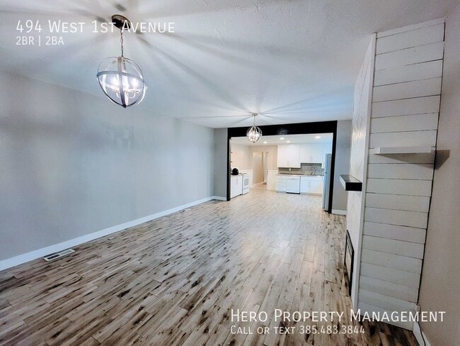 Photo - 494 W 1st Ave