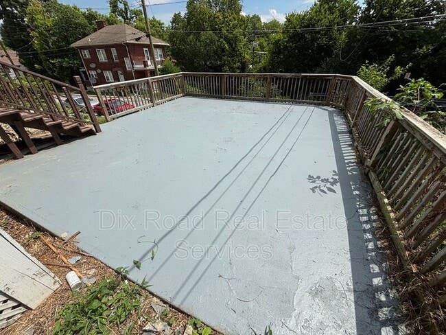 Photo - 2215 Mcgregor Pl