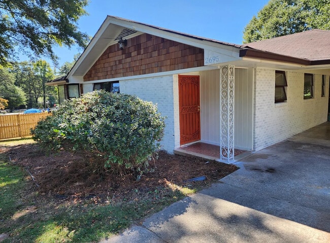 Photo - 2695 Davidson Dr