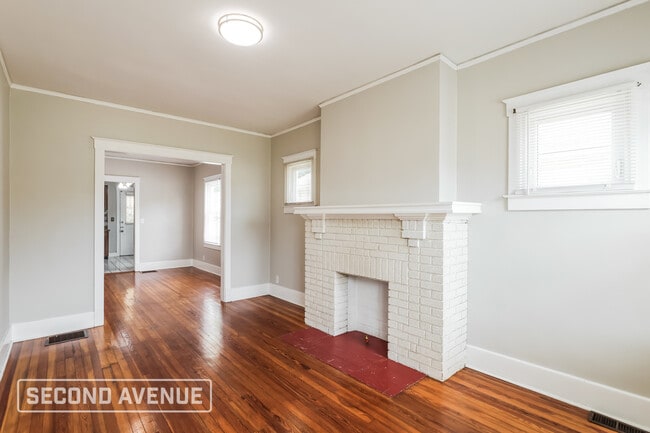 Photo - 1220 Manitau Ave