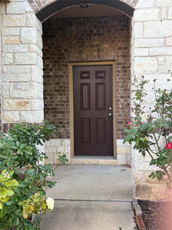 Photo - 352 Martha Dr