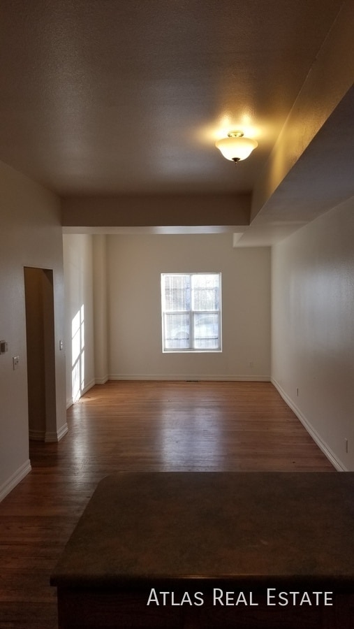 Photo - 2225 W 31st-