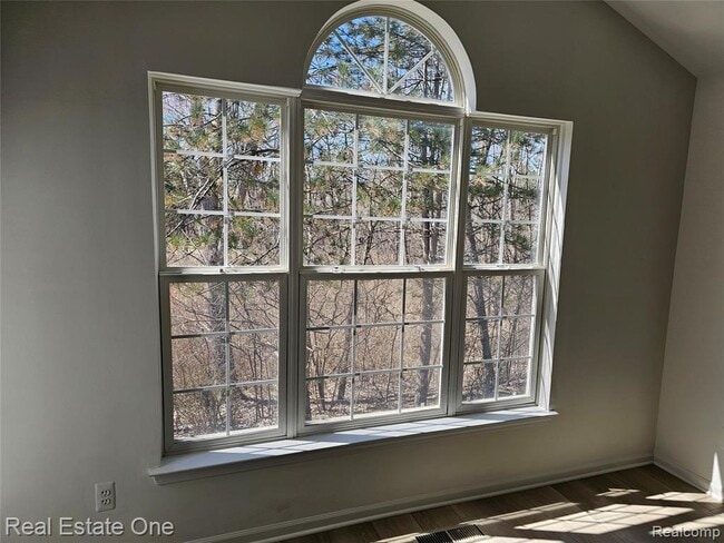 Photo - 56401 Scotland Blvd