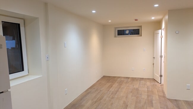 2045 Pimmit Dr Unit Basement Apartment