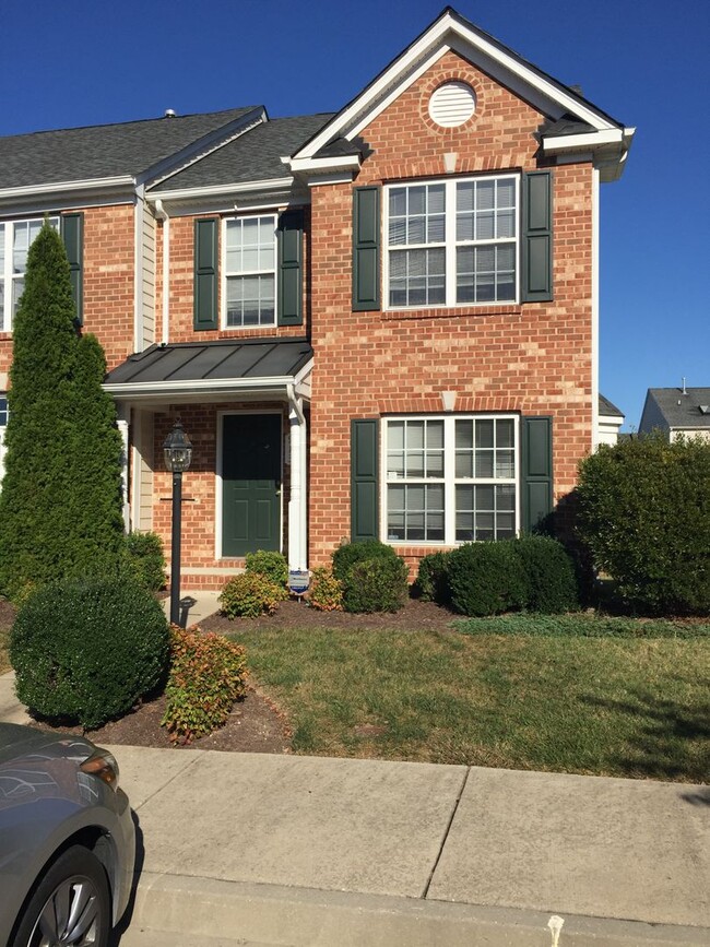 Beautiful Townhouse To Rent in Easter Henrico - Beautiful Townhouse To Rent in Easter Henrico