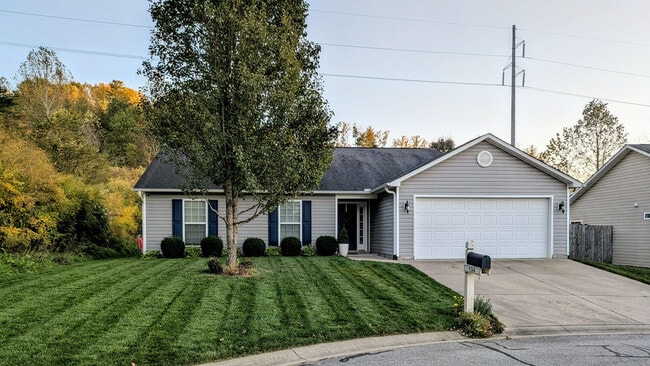 Building Photo - 134 Brookstone Ct