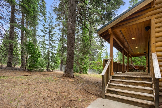 Photo - 601 W Burnt Cedar Rd