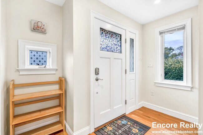 Photo - 10 Bradbury St