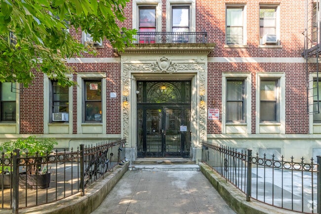 Photo - 417 St Johns Place