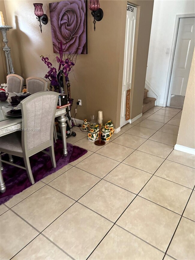 Photo - 3976 NE 13th Dr Unit 3976