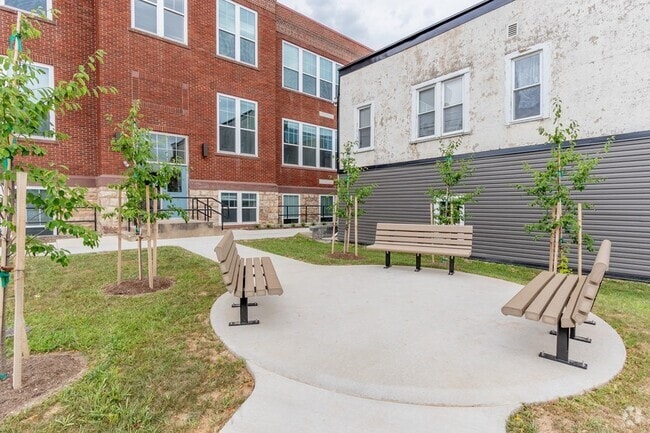 Building Photo - Mount Union Senior Lofts