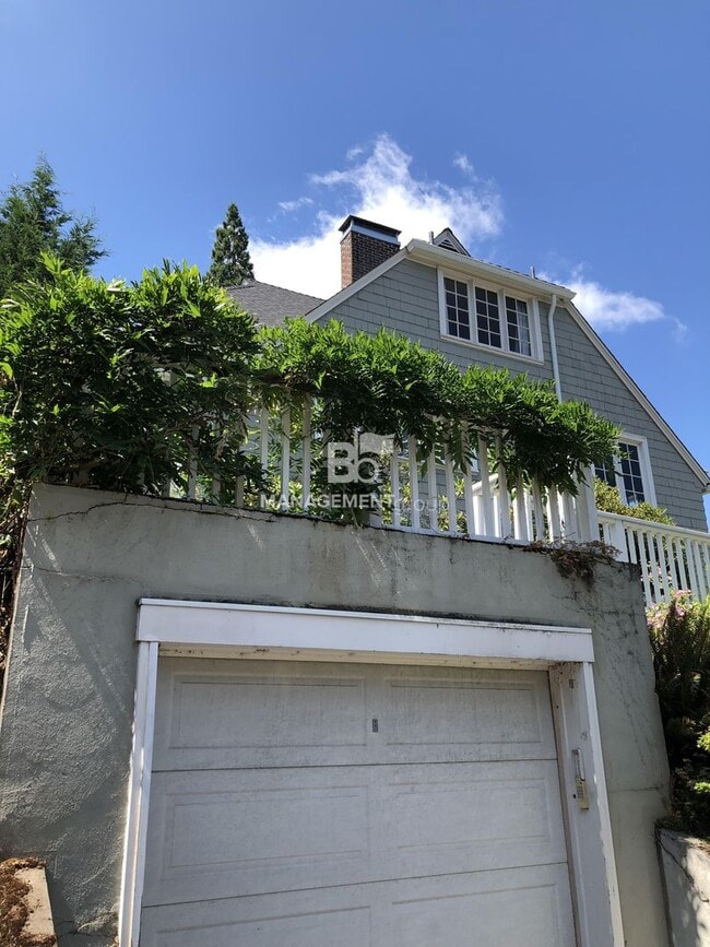 Photo - Portland Heights- Beautiful Home loaded with Character & Charm-Updated Kitchen- Spacious Yard