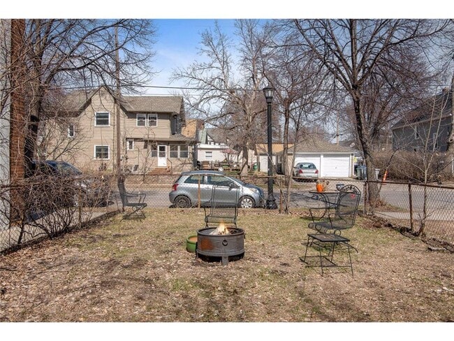 Photo - 1431 Jefferson St NE