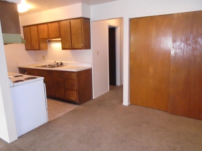 Photo - 2 BR Upper Apartment Near Purdue University
