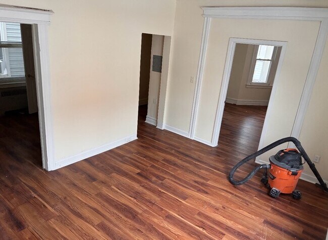 Photo - 45 Finlay Pl Unit 1