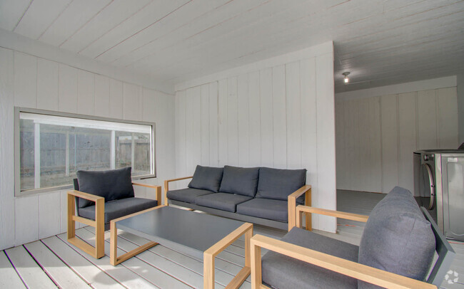 Building Photo - 2103 Radcliffe St Unit ID1225772P Rental