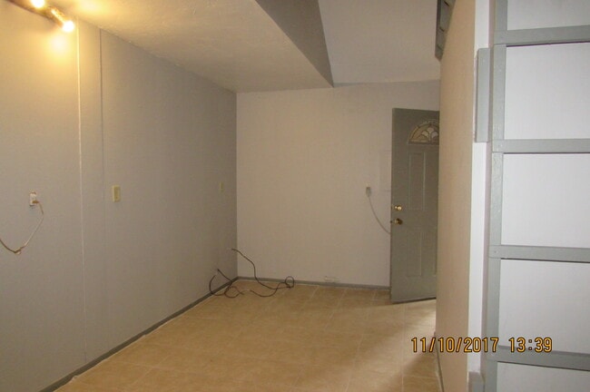 Photo - 508 NW 36th Dr