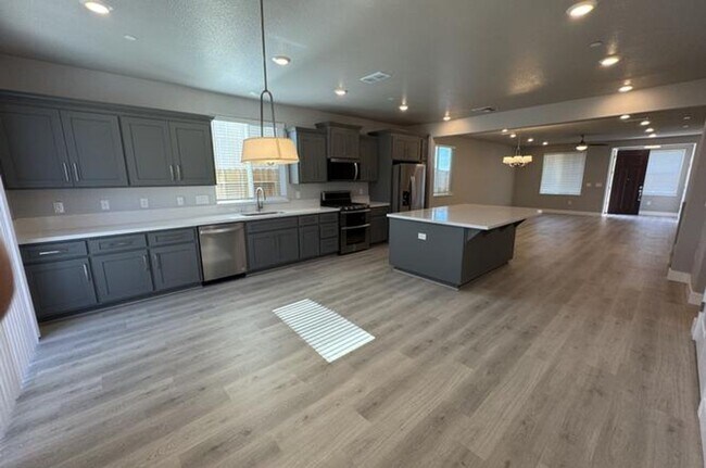 Photo - Recently Built Modern 4BD/2.5BA Single Family Home in Desirable Whitney Ranch Community!