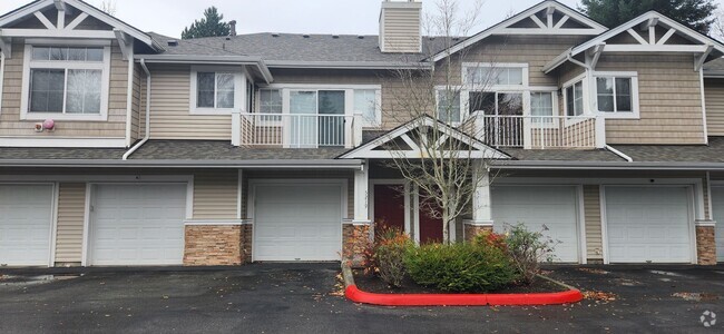 Building Photo - 2 Bed / 1 Bath townhome at Summerhill Vill...