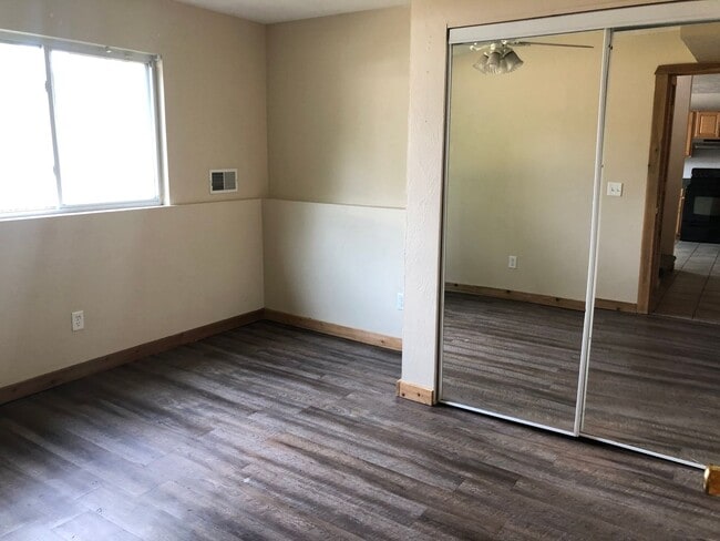 Photo - 1126-1128 Greenwood Unit 1126