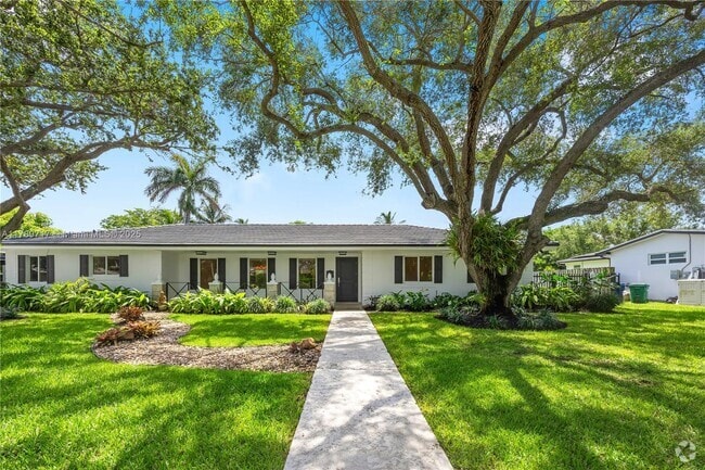 Building Photo - 14321 SW 78th Ct Rental