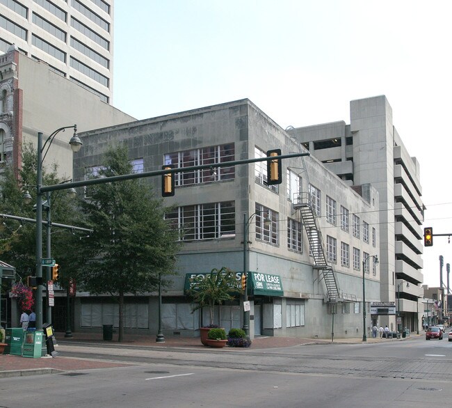 Photo - Radio Center Flats Apartments