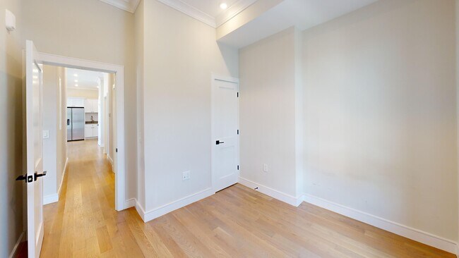 Photo - 18-18 Highgate St Unit 202