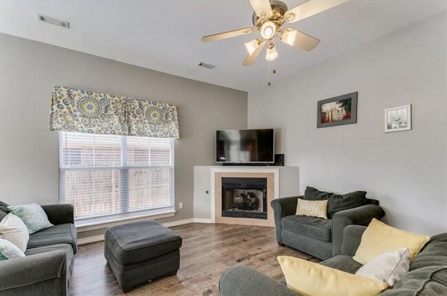 Photo - Beautiful Home in Bentonville
