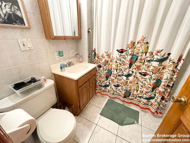 Photo - 106 Buttonwood St Apartments Unit 1
