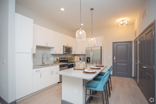 2BR, 2BA - 1050SF - B1.1 Model
