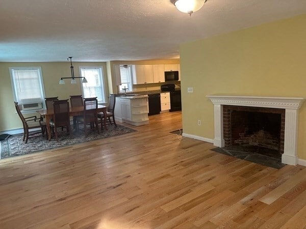 Photo - 95 Providence St