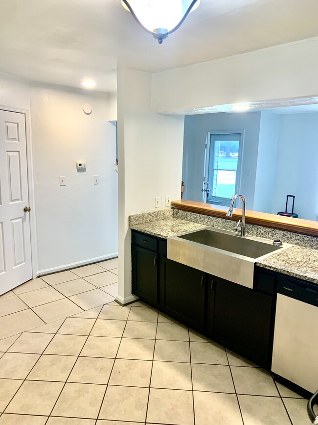 Photo - 4102 Greenwood Dr