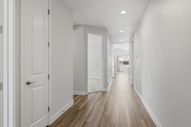 Photo - Castle Rock - Rancher 4 bed 3 bath in Crystal Valley!