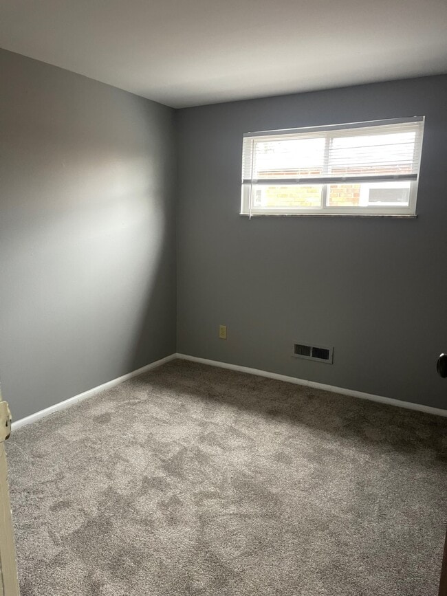 Photo - 4944 Fairway Ct