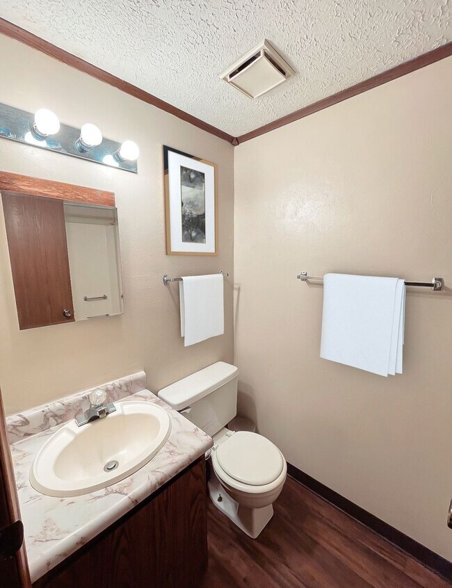 Concord Square Apartments