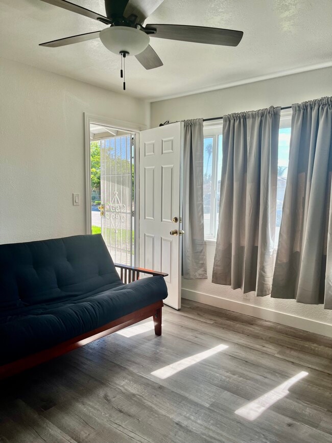 Photo - 4963 Burson Way