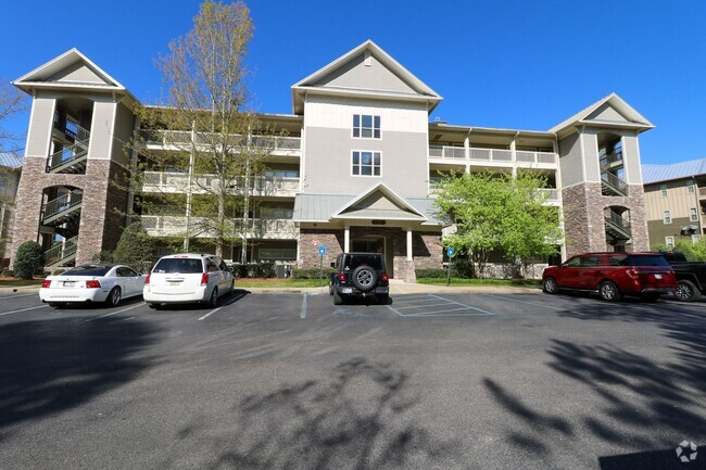 Building Photo - Furnished Condo on Logan Martin Lake