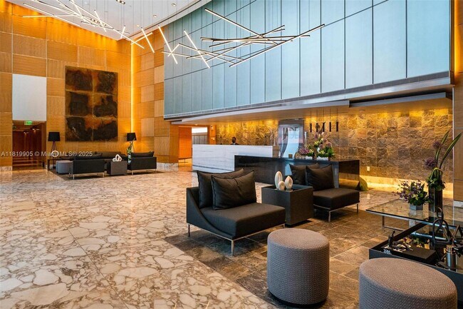 Photo - 1331 Brickell Bay Dr Unidad 3711 Rental