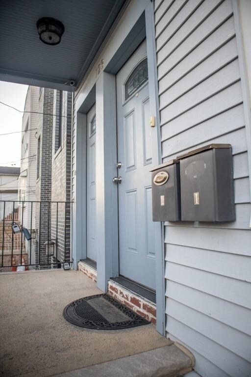 723 Garfield Ave Apartment Unit 1 Jersey City, NJ