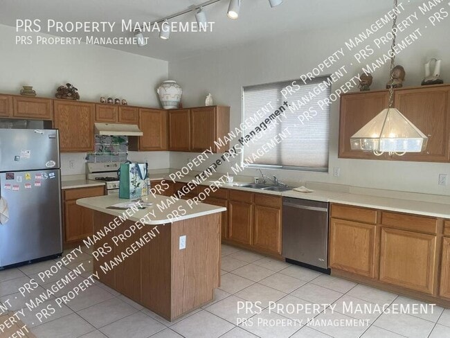 Photo - 2165 W Olive Way