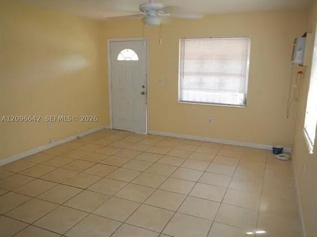 1351 NE 149th St