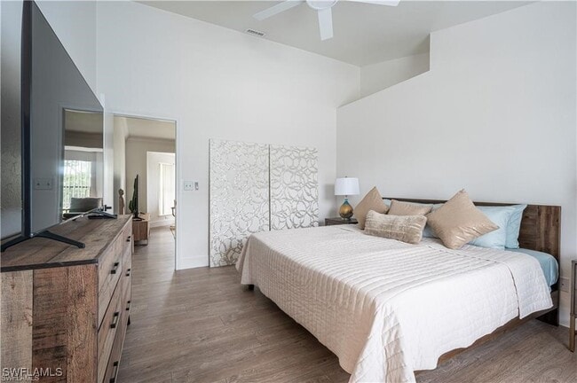 Photo - 507 14th St N