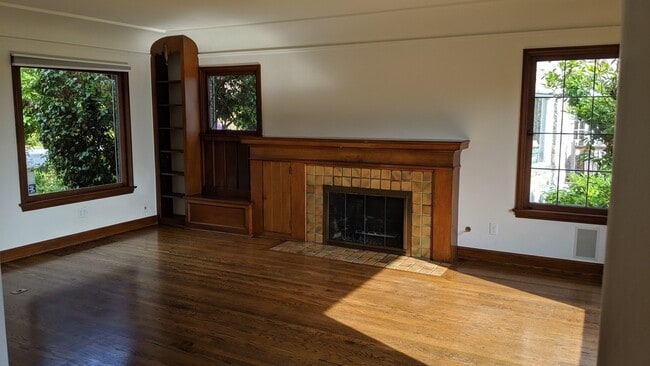Photo - Stylish Tudor house with 3-bed, 2.5-bath, 1 office for rent in North Queen Ann