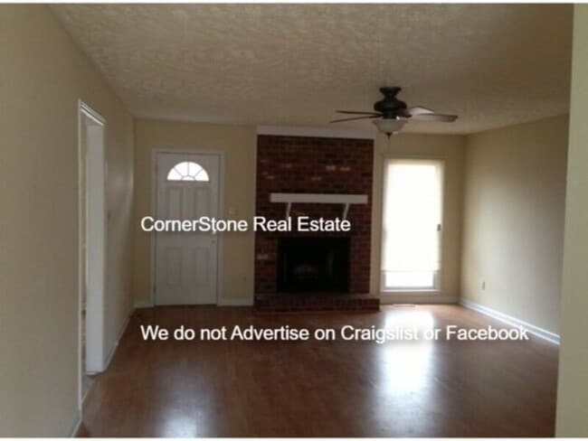 Photo - 5012 Shimmer Dr