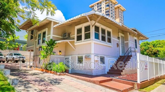 Building Photo - 908 Kinau St