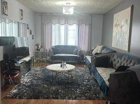 Photo - 22 E 29th St