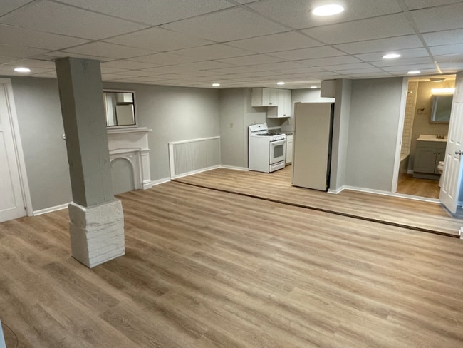 Photo - 2413-2415-2415 6th Ave